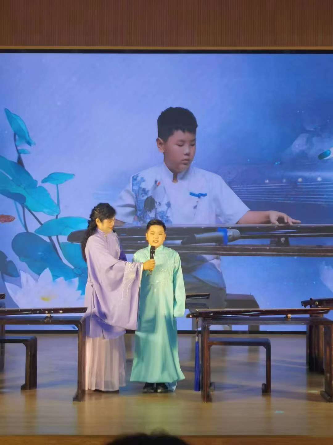 应邀主持“新春鸣古韵·古琴贺新年”古琴音乐会-2-李建英