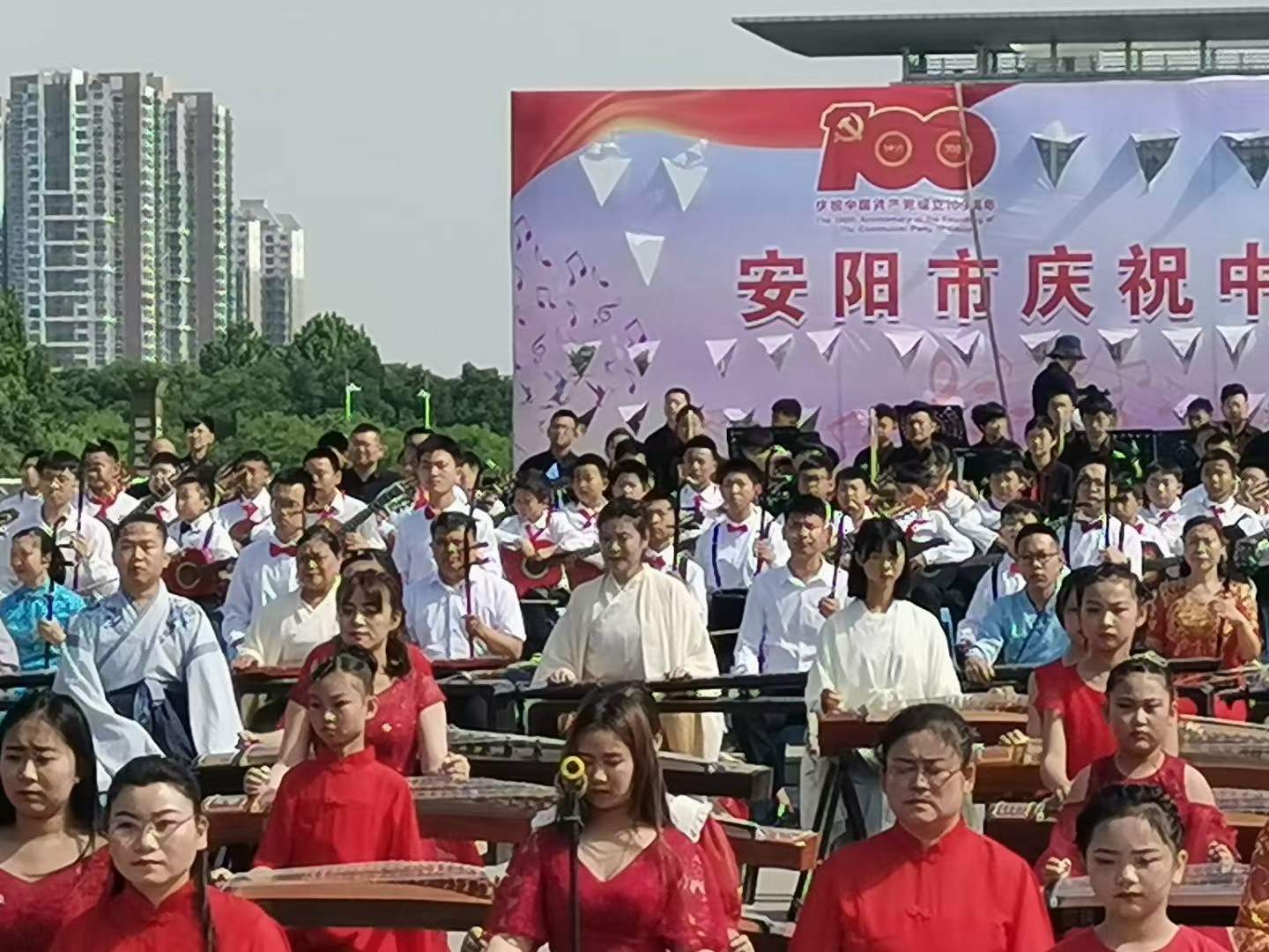 参加“永恒的旋律”安阳市庆祝建党100周年器乐演奏音乐会-2-李建英