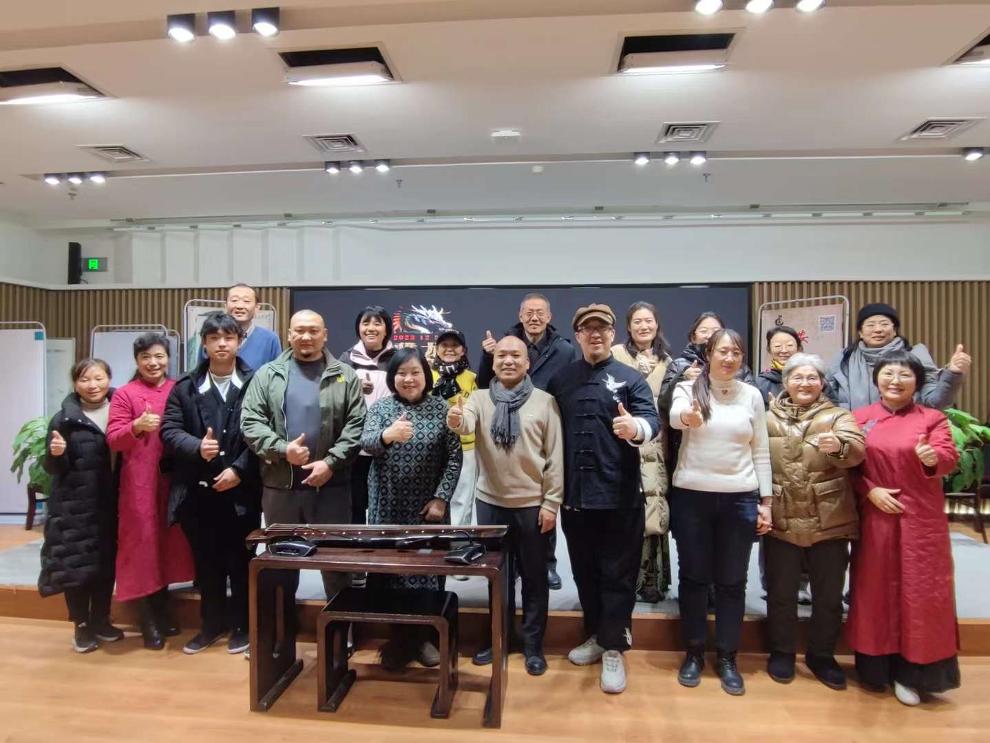 参加安阳市图书馆诗书传家龙文雅集演出-5-李建英