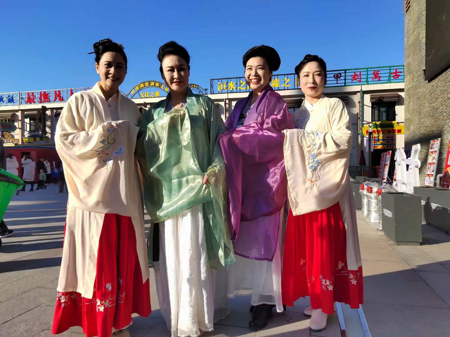 参加安阳殷墟考古文旅小镇惠民文艺演出-9-李建英