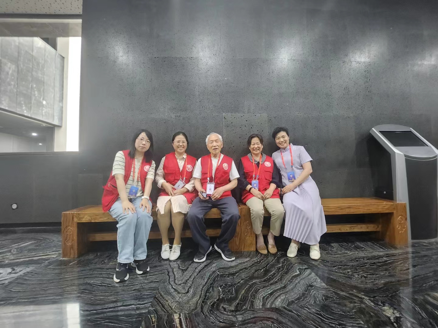 文字博物馆志愿者-11-李建英