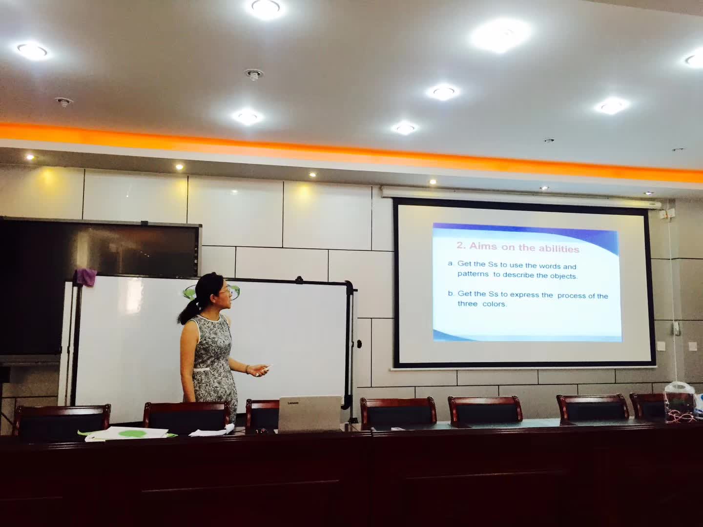 为河南省小学英语教师技能大赛安阳选手提供支持-6-李建英