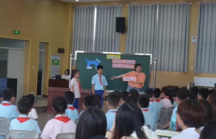 主持北关区第八届暨人民大道小学第三十届研讨会-7-李建英